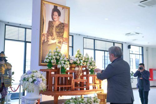 c853f394-5833-4787-9eab-7c7110e74cc1