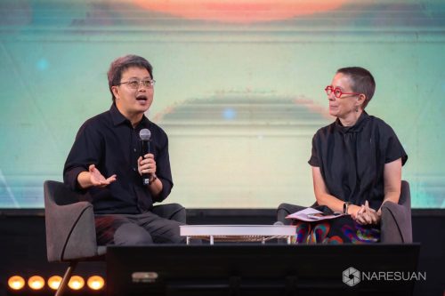 DSC 9709