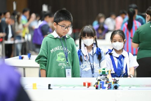 DSC 1703